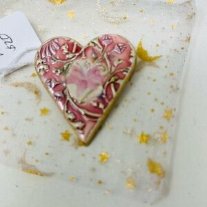 Ceramic heart brooch